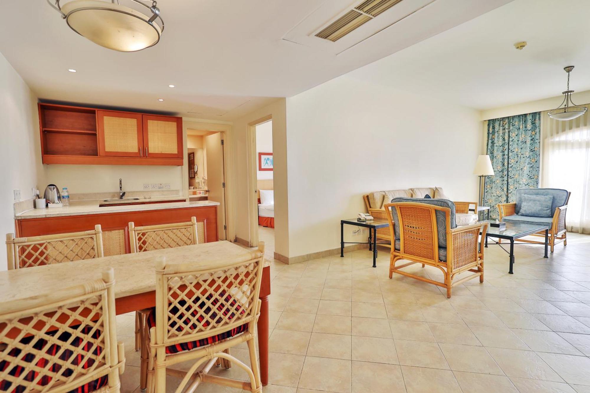 Marina Plaza Hotel Tala Bay Акаба Экстерьер фото