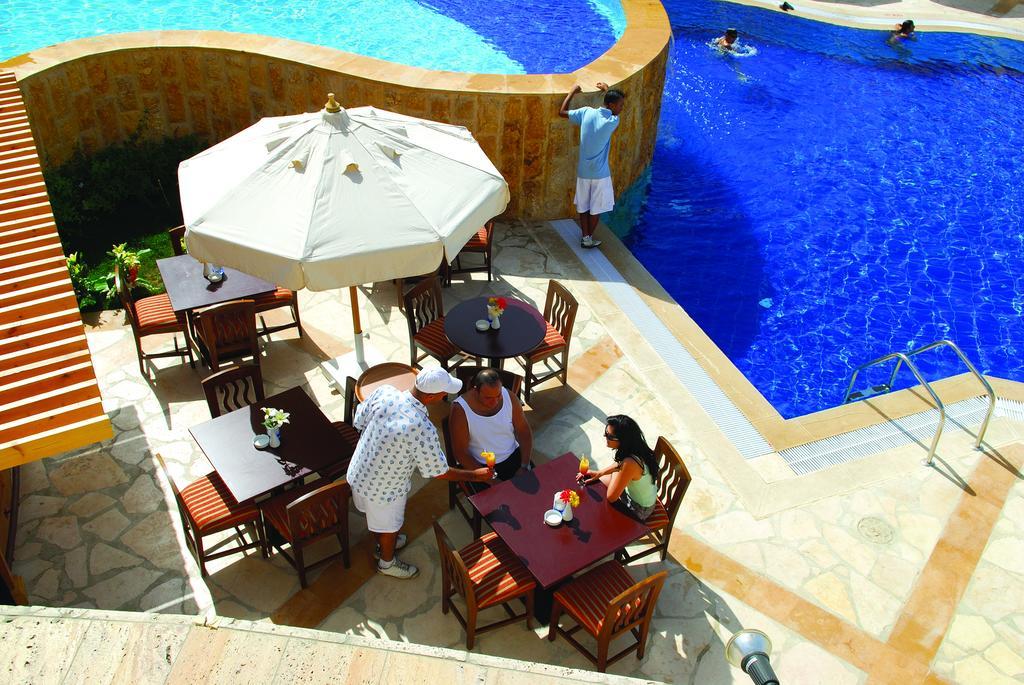 Marina Plaza Hotel Tala Bay Акаба Экстерьер фото